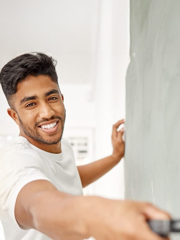 Imagem sobre nós pintos jovem feliz